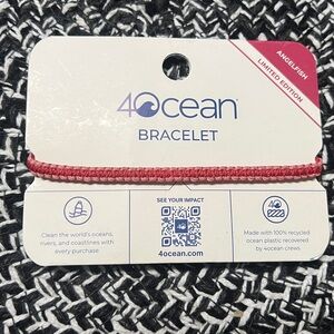 4Ocean Limited Edition Angelfish Bracelet Made with recycled materials.